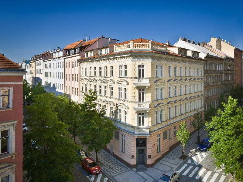 Mamaison Residence Belgická Prague Extérieur photo